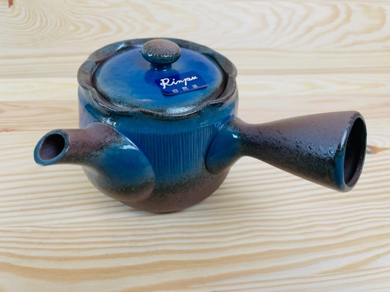 Čajová konvice Hanahana Blue Made in Japan