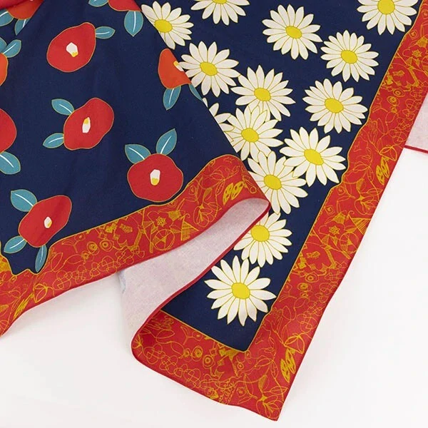 Furoshiki Camellia & Chrysanthemum 100 cm