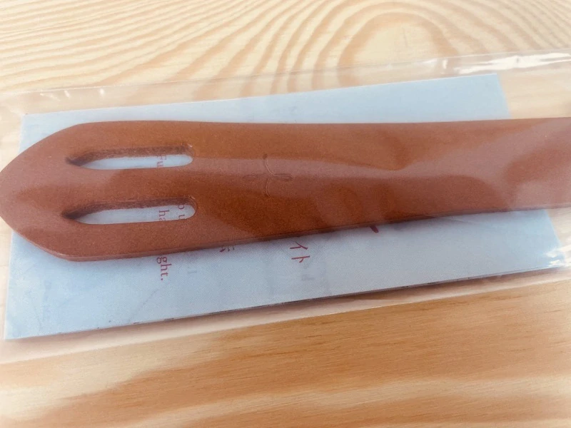 Furoshiki kožené držadlo 3x23 cm světle hnědé