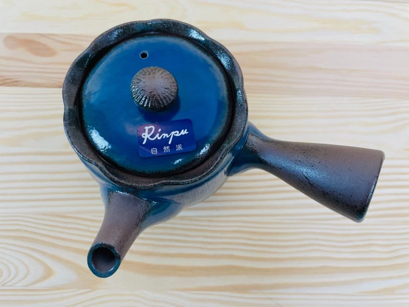 Čajová konvice Hanahana Blue Made in Japan